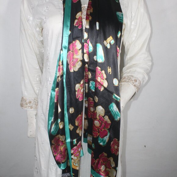 Chanel 100% Silk Stole Scarf Wrap Shawl Multicolor - Picture 4 of 4